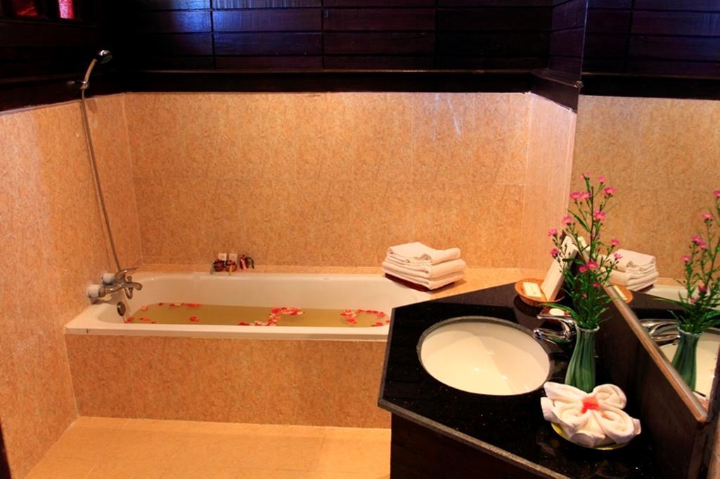 Sky Lake Inle Resort Inle Lake Buitenkant foto